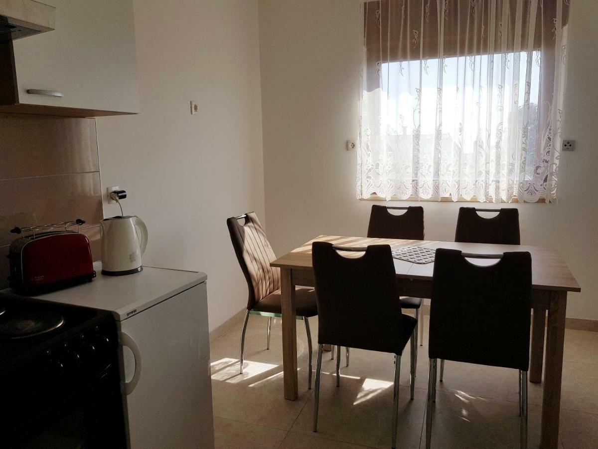 Apartmani Subasic Rubesi Εξωτερικό φωτογραφία